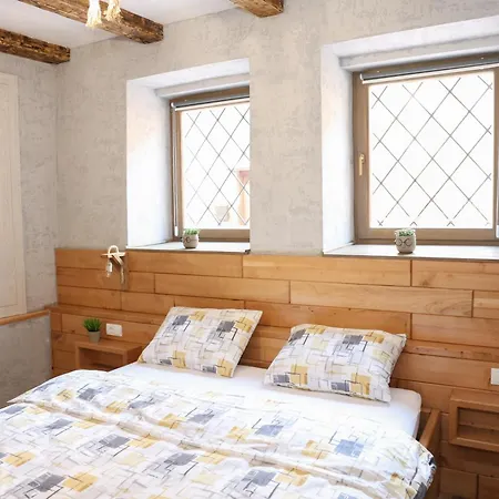 Simple * 塞拉耶佛